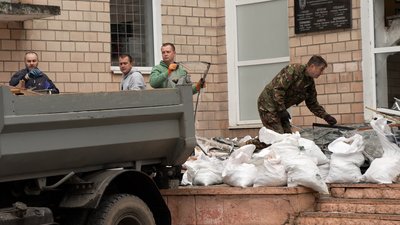 У Чернігівському ліцеї з посиленою військово-фізичною підготовкою ліквідовують наслідки