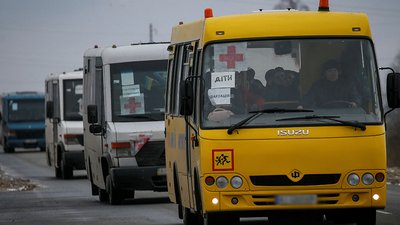 26 дітей з Одеської області евакуювали до Польщі