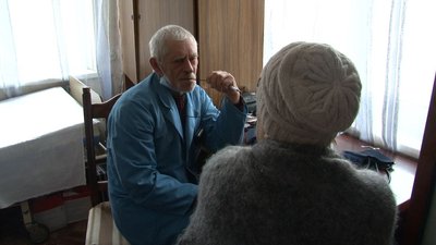 ЛІКАРІ МОБІЛЬНИХ БРИГАД ОБСТЕЖУЮТЬ ЛЮДЕЙ У СЕЛАХ ЛІКАРІ МОБІЛЬНИХ БРИГАД ОБСТЕЖУЮТЬ ЛЮДЕЙ У СЕЛАХ