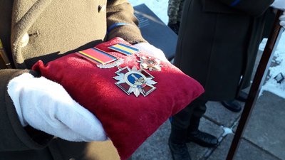 У Львові перепоховали захисника Донецького аеропорту Олександра Бондаря У Львові перепоховали захисника Донецького аеропорту Олександра Бондаря