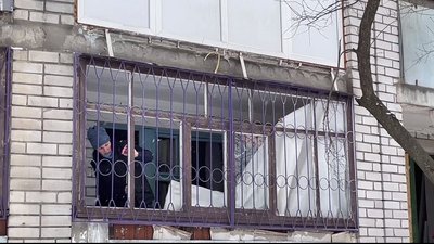 "Вибуховою хвилею зламало двері". Що кажуть містяни про ракетний удар по Новомосковську на Дніпропетровщині