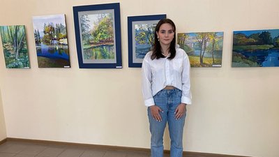 "Тихий аукціон" у Луцьку: більше 20 митців продають свої роботи, щоб допомогти ЗСУ "Тихий аукціон" у Луцьку: більше 20 митців продають свої роботи, щоб допомогти ЗСУ