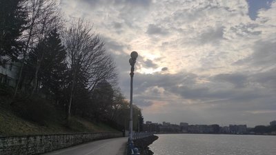 хмари, Тернопільський став, набережна