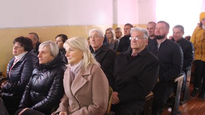 Жителі Товстолуга зібралися у 540-річчя з дня заснування села