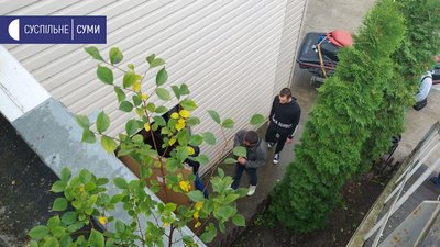 Підозрюють у державній зраді: У Сумах працівники СБУ проводять обшуки у підприємця Василя Вороніна Підозрюють у державній зраді: У Сумах працівники СБУ проводять обшуки у підприємця Василя Вороніна
