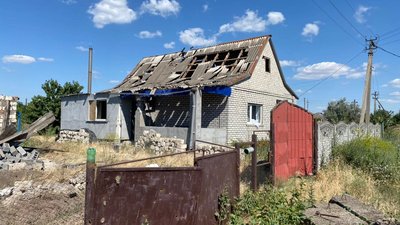 Військові РФ з РСЗВ обстріляли Правдине та Білогірку на Херсонщині