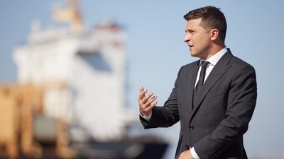 Зеленський призначив президентські стипендії трьом ученицям та одній студентці з Миколаївщини
