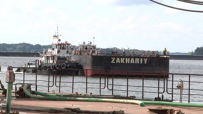 У Запоріжжя після ремонту повернувся плавкран "Захарій" У Запоріжжя після ремонту повернувся плавкран "Захарій"