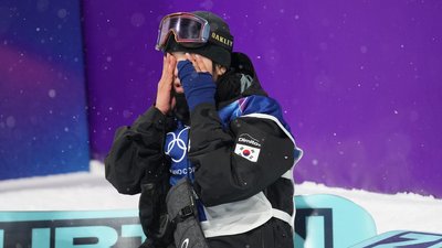 Емоції кореянки Чхве Ґа Он після перемоги у фіналі хафпайпу на Олімпіаді-2026