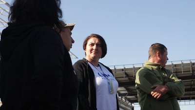 "Чужі стають рідними". Як мати захисника України стала волонтеркою "Чужі стають рідними". Як мати захисника України стала волонтеркою
