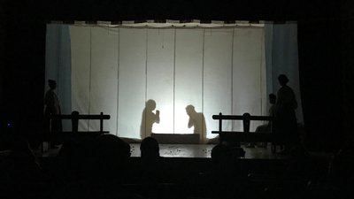 "Це очищення, катарсис". Акторка Франківського драмтеатру про гастролі на Сході і в Чорнобилі "Це очищення, катарсис". Акторка Франківського драмтеатру про гастролі на Сході і в Чорнобилі