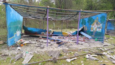 Ракетний обстріл Охтирки: як виглядають пошкоджені приміщення Ракетний обстріл Охтирки: як виглядають пошкоджені приміщення