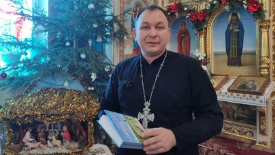 Отець Олексій Філюк, упорядник книжки "365 християнських пісень на кожен Божий день" Отець Олексій Філюк, упорядник книжки "365 християнських пісень на кожен Божий день"