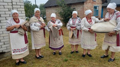 Манники, щітки з трави та випікання хліба: до переліку нематеріальної культурної спадщини Волині увійшли ще 4 елементи Манники, щітки з трави та випікання хліба: до переліку нематеріальної культурної спадщини Волині увійшли ще 4 елементи