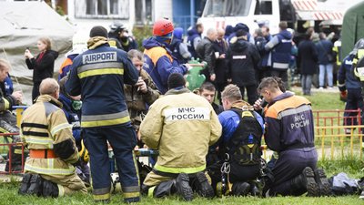 Дрони вдарили по великих НПЗ у Росії: пожежі в Орську та біля Пермі