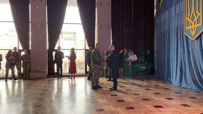 "Ми пишемо нову історію": у Черкасах з нагоди Дня соборності вручили нагороди "Ми пишемо нову історію": у Черкасах з нагоди Дня соборності вручили нагороди