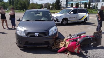 В аварії на Сумщині загинув водій мопеда В аварії на Сумщині загинув водій мопеда