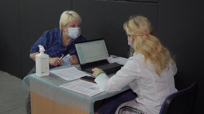 "Щеплення робимо всім": в Одесі відкрили три центри масової вакцинації