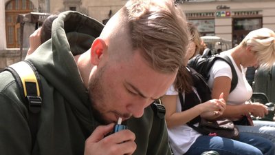 Львів'янин проти заборони на куріння в громадських місцях Львів'янин проти заборони на куріння в громадських місцях