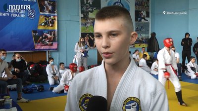 Дмитро Божик займається рукопашним боєм із семи років, виступав на чемпіонаті світу Дмитро Божик займається рукопашним боєм із семи років, виступав на чемпіонаті світу
