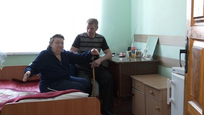 Мають спільний чат і допомогу: як живуть вимушені переселенці у Рівному