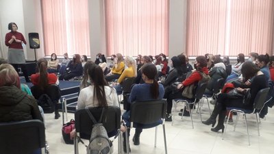 Сумській молоді розповідали про безпечне статеве життя й обстежували на ВІЛ