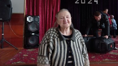 Підопічні, геріатричний пансіонат, подарунки, юлині бабусі, концерт, благодійний фонд, юля карпова Підопічні, геріатричний пансіонат, подарунки, юлині бабусі, концерт, благодійний фонд, юля карпова