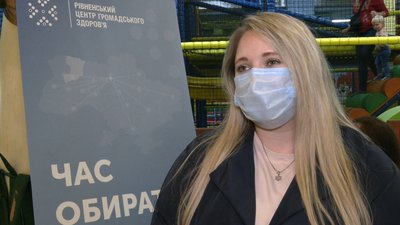 У Рівному безкоштовно здавали кров аби визначити рівень цукру та холестерину У Рівному безкоштовно здавали кров аби визначити рівень цукру та холестерину