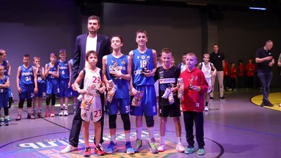 Баскетболісти Закарпатської обласної ДЮСШ здобули "бронзу" Чемпіонату України ВЮБЛ Баскетболісти Закарпатської обласної ДЮСШ здобули "бронзу" Чемпіонату України ВЮБЛ