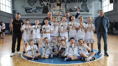 Спортсмени з Дніпра перемогли у Всеукраїнській юнацькій баскетбольній лізі