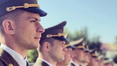 Військовий
