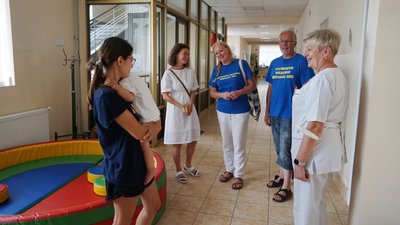 Британські благодійники передали Ужгородській міській дитячій лікарні гуманітарну допомогу Британські благодійники передали Ужгородській міській дитячій лікарні гуманітарну допомогу