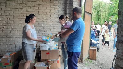 Як в Івано-Франківську працює волонтерський хаб від "Молодої Просвіти Прикарпаття"