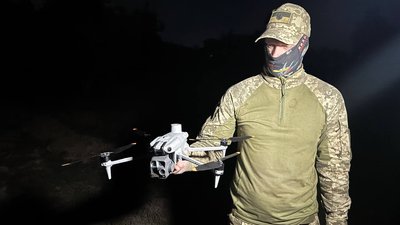 Військовий з БпЛА