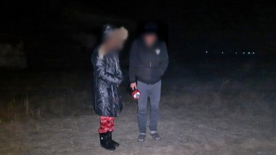 На Херсонщині двоє чоловіків побилися через алкоголь: один із них помер від травм