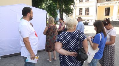 У Житомирі охочі перевірялися на гепатит С У Житомирі охочі перевірялися на гепатит С