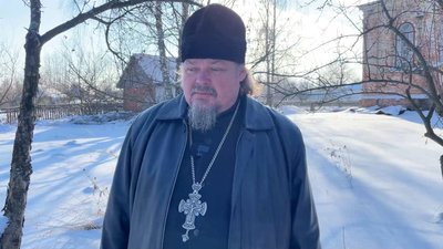 Леонтій, священник, Припутні