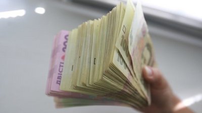 Запропонували купити пір'я, а вкрали заощадження: на Херсонщині шахраї ошукали пенсіонера