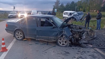 На Львівщині внаслідок аварії травмувались троє дорослих та дитина