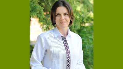 Ганна Кошик, щорічна премія, Отинійська громада, освітяни, Франківщина