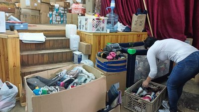 "Часом потрібно обійняти і вислухати": як працює пункт допомоги в Маневичах на Волині