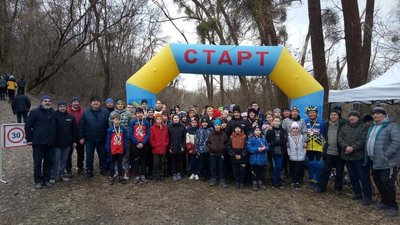 Чемпіонат із велокросу: у Житомирі в змаганнях з велокросу взяли участь близько ста велогонщиків Чемпіонат із велокросу: у Житомирі в змаганнях з велокросу взяли участь близько ста велогонщиків