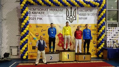 Чемпіонат України з карате: сумчани привезли повний комплект нагород Чемпіонат України з карате: сумчани привезли повний комплект нагород