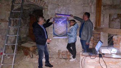 Художник Олег Шупляк облаштовує свій артпростір Художник Олег Шупляк облаштовує свій артпростір