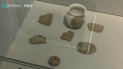 Стоянки, городища, поселення та конфіскат: археологи Рівного відзвітували про свою роботу Стоянки, городища, поселення та конфіскат: археологи Рівного відзвітували про свою роботу