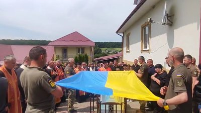 Прощання з бійцем Прощання з бійцем