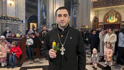 Тернопільські пластуни організували акцію "Різдвяна свічечка"