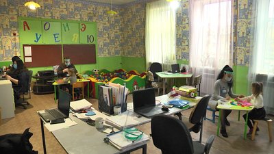 В об’єкт інвестують понад 100 тисяч доларів: у Маріуполі ремонтують інклюзивний центр В об’єкт інвестують понад 100 тисяч доларів: у Маріуполі ремонтують інклюзивний центр