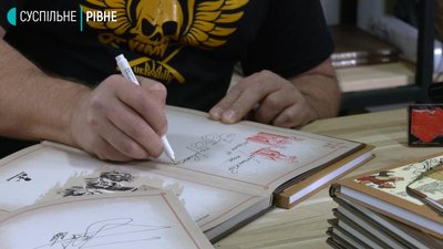 Рівненський художник та фронтмен гурту "Ot Vinta" розповів як проводить карантин