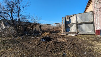 Мешканці Великої Писарівки розповіли, як живуть під російськими обстрілами Мешканці Великої Писарівки розповіли, як живуть під російськими обстрілами
